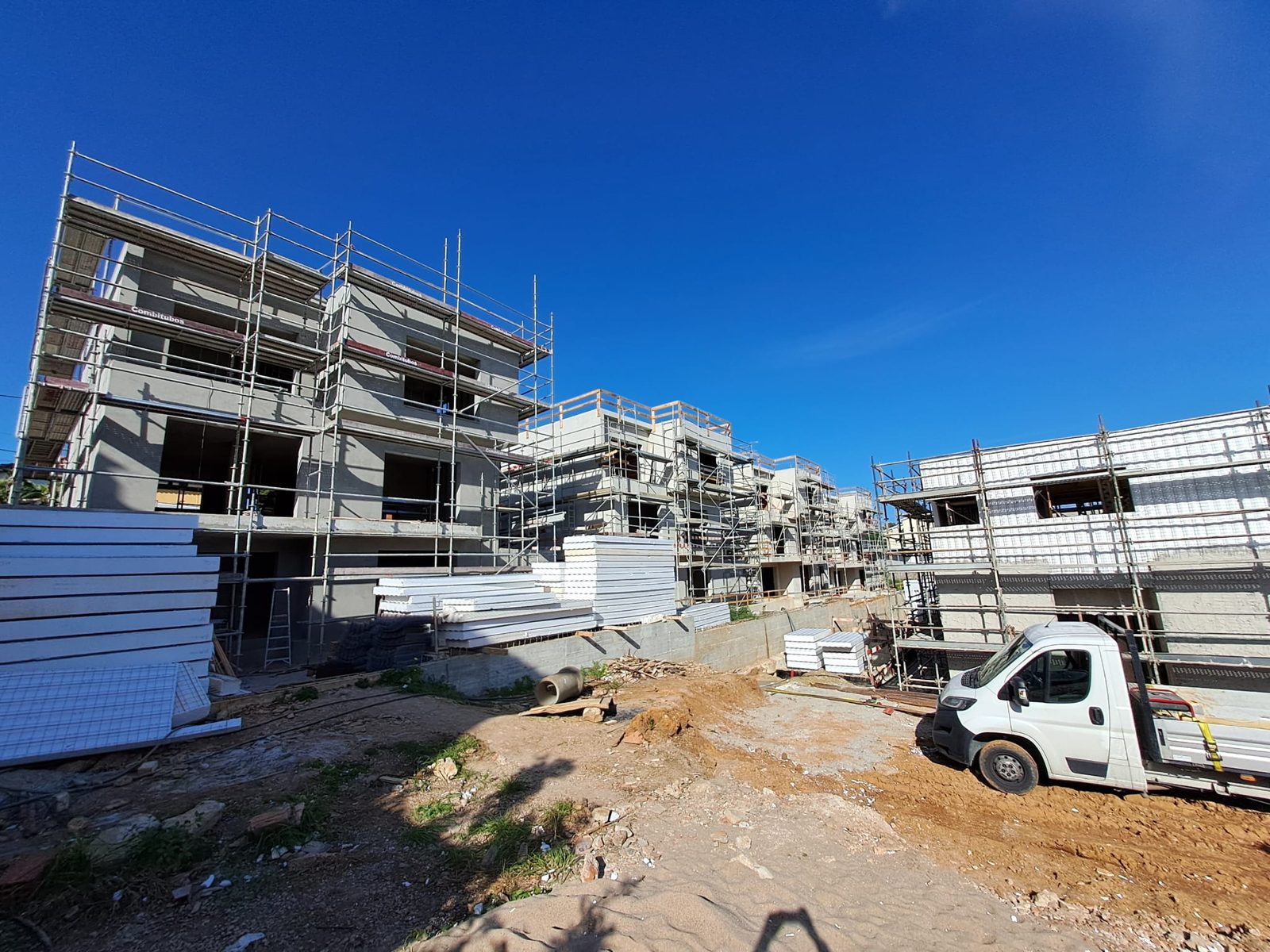 Edifícios plurifamiliares